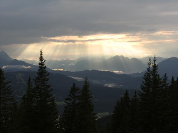 Abendstimmung an der Hochlandhütte