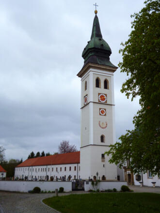 Die ehemalige Stiftskirche des Klosters Rottenbuch.