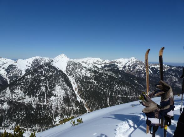 Skitour Kreuzspitze - Blick auf den Scheinberg
