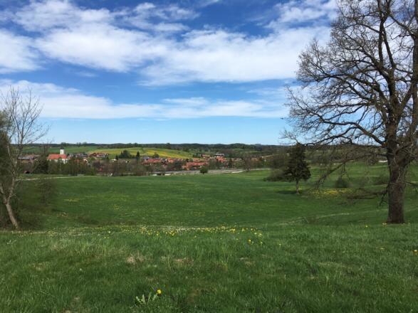 Bayerische Voralpenidylle (Blick auf Habach von Süden)
