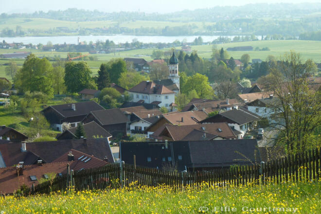 Fernwanderweg - Meditationsweg, 3. Etappe - Blick auf Aidling und Riegsee