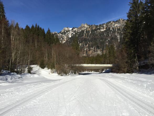 Flußquerung der Linder