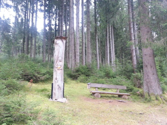 kurze Rast bei der Madonna