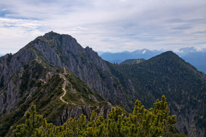Bergtour - Heimgarten über die Käseralm - Blick vom Heimgarten auf den Herzogstand