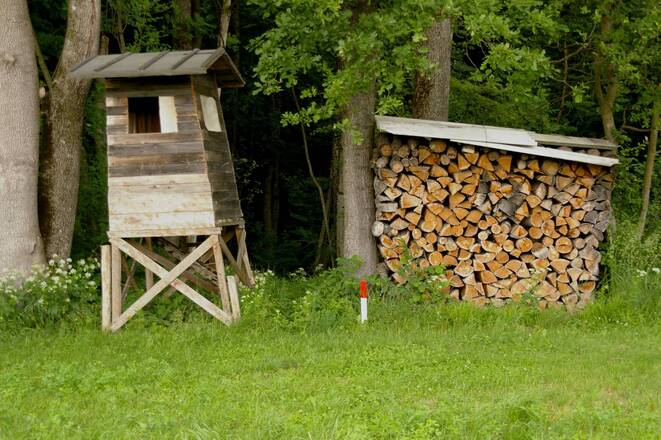 Jägerstand am Radweg