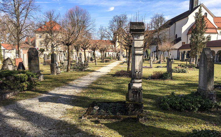 Der Alte Friedhof in Laufen
