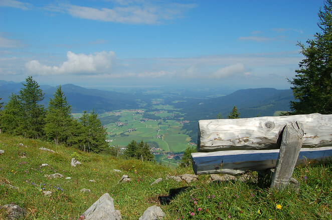 Herrlicher Talblick auf Inzell und Umgebung