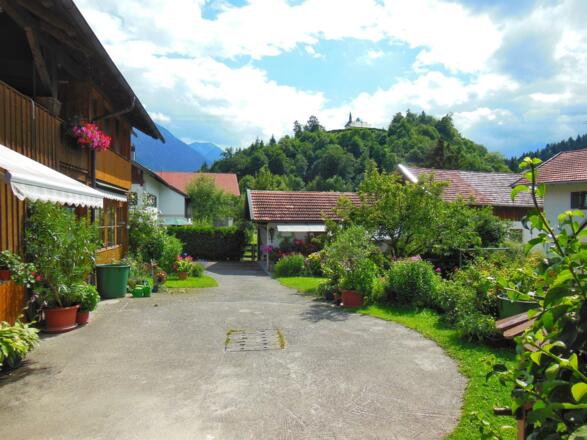 Zum Schmied - Parking