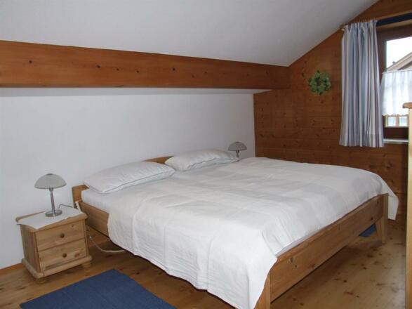 großes Schlafzimmer