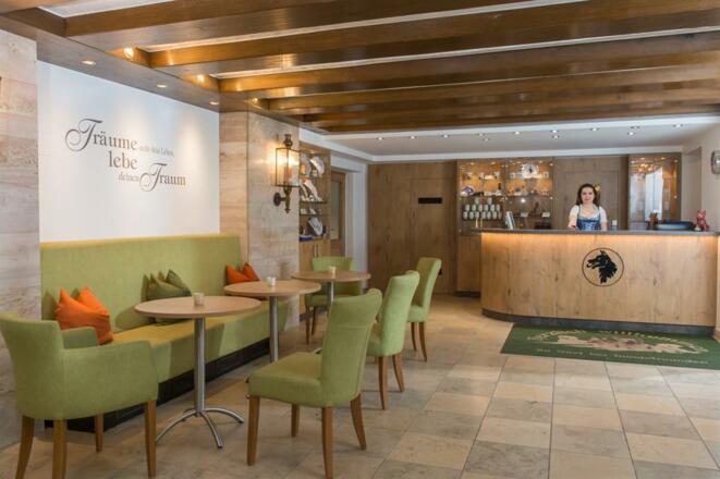 Rezeption Hotelhalle