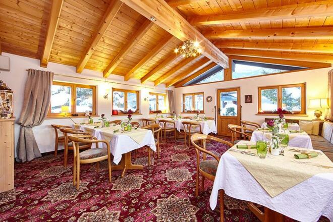 Frühstücks- und Speisezimmer