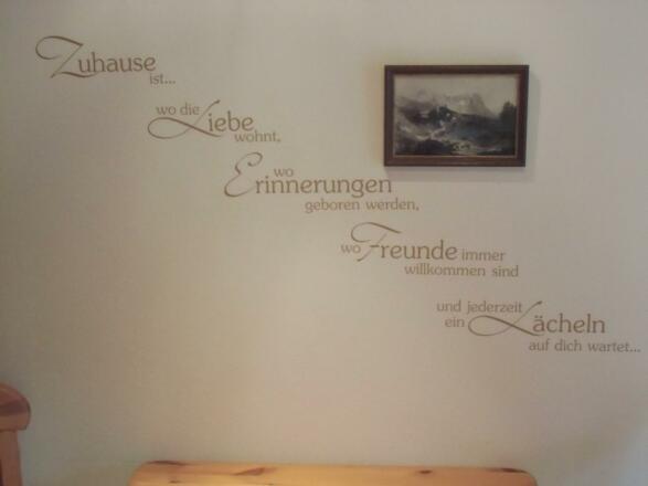 Bild über dem Eßtisch