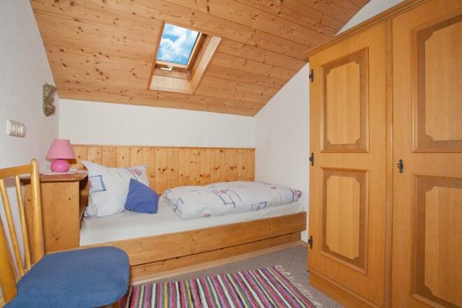 FeWo 1, Einzelzimmer