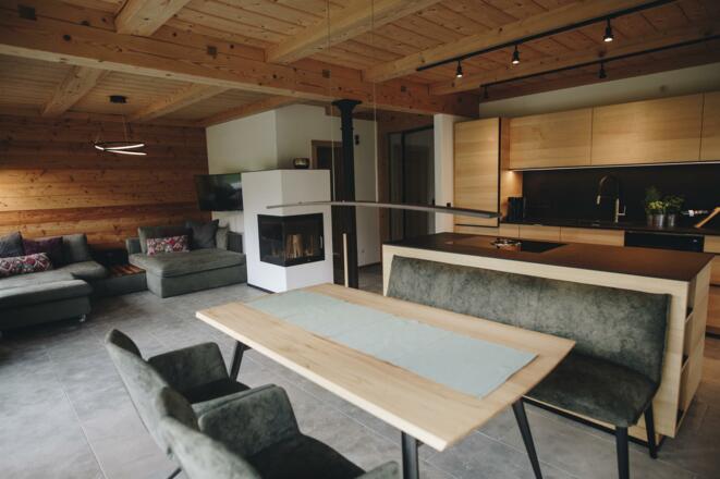 Ferienwohnung in den Bergen, Wohnraum Chalet,Obera