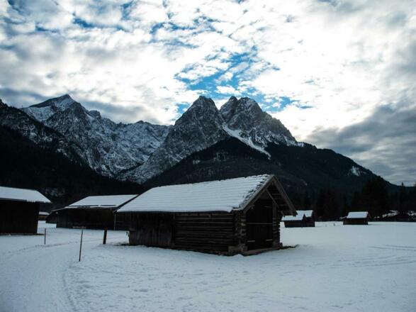 Ferienwohnungen Grainau &quot;Der gekrönte Hirsch&quot;