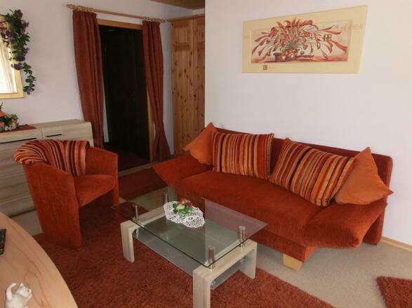 Wohnzimmer mit Schlafcouch