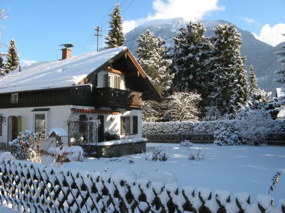Haus im Winter