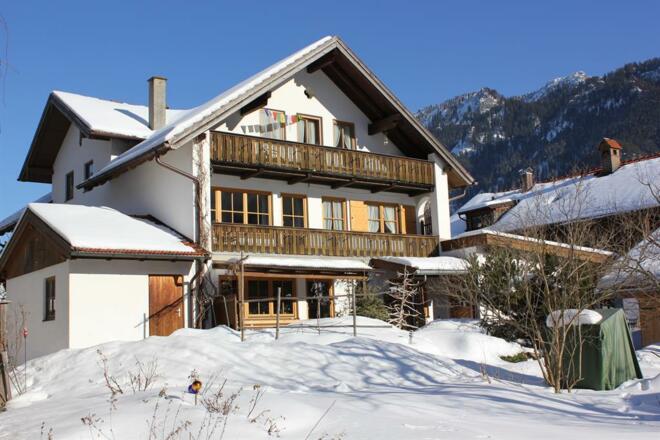 Ferienwohnungen Rückseite Winter