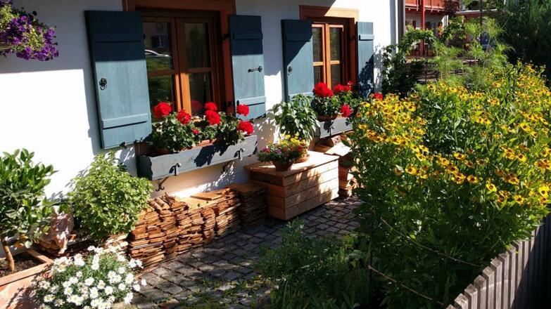 Bauerngarten beim Vorderhaus