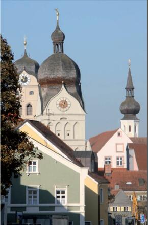 Historische Altstadt Erding, Schöner Turm und Stadtturm