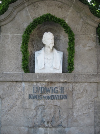 König-Ludwig II.-Brunnen in Grassau