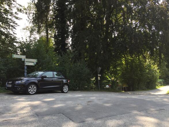 Hier nicht nach Seefeld, Weg schlecht!