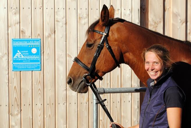 Sabine Huf mit Pferd