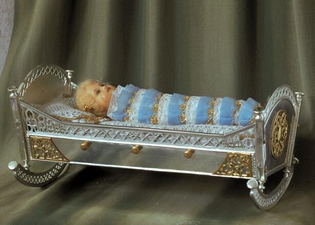 Silberne Wiege  &quot;Wallfahrt um Kindersegen zu erbitten&quot;