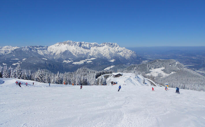Skigebiet Rossfeld vor dem Untersberg