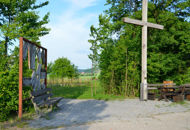 Eingang zum Weinlabyrinth