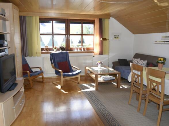 Viel Licht im Wohnzimmer