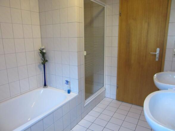 Badewanne_u_Dusche_Geli