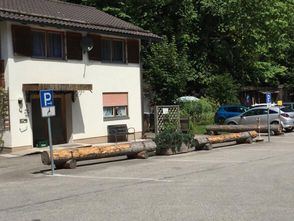 Behinderten Parkplätze Deininger Weiher