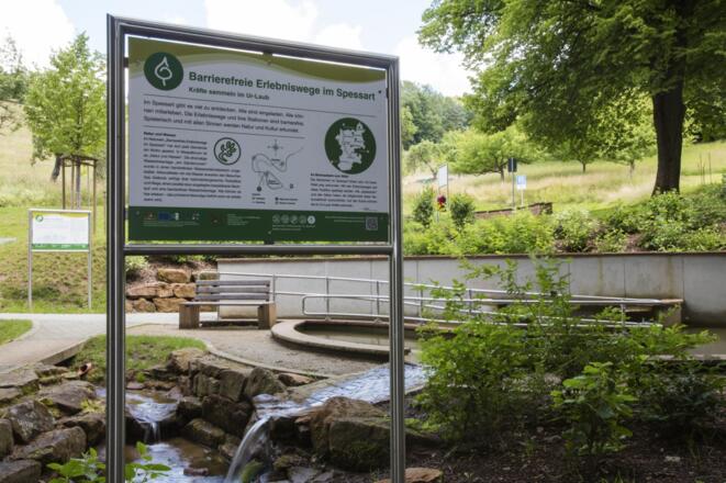 Barrierefreie Wassertretanlage Mespelbrunn