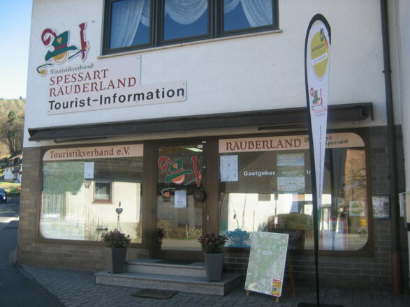Touristinfo RÄUBERLAND in Heimbuchenthal