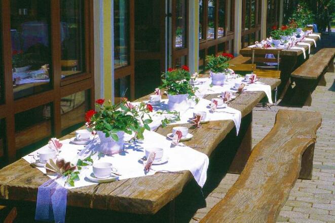 Biergarten und Terrasse