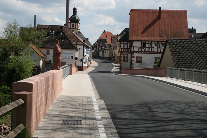 Ortseinfahrt Stockstadt