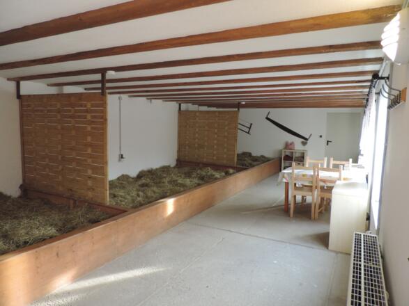 Heuhotel am Campingplatz Schwarzfelder Hof