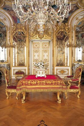 Der Speisesaal im Schloss Herrenchiemsee