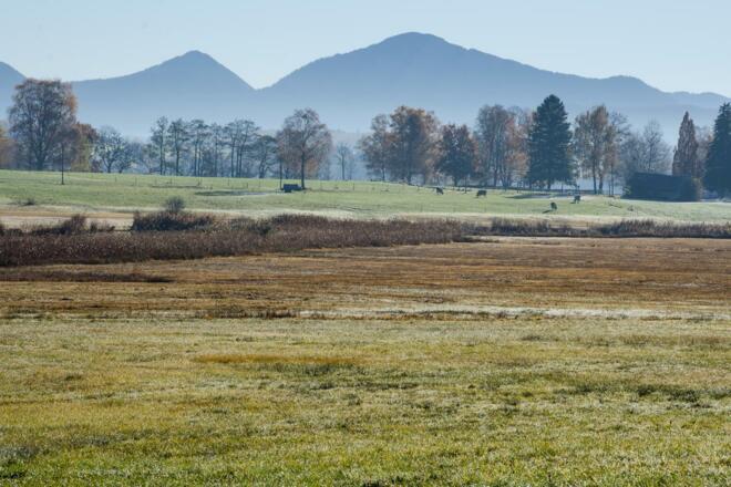 Themenweg - Mühlenweg - Ausblick in die Berge