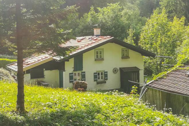 Themenweg - Glashüttenrundweg in Grafenaschau - Arbeitersiedlung der alten Glashütte