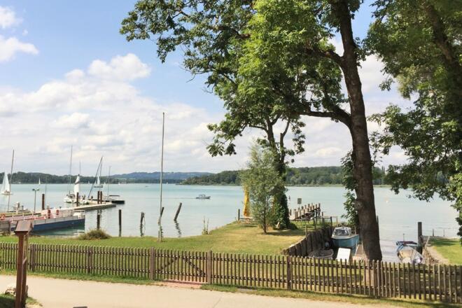 Spazieren auf der Fraueninsel