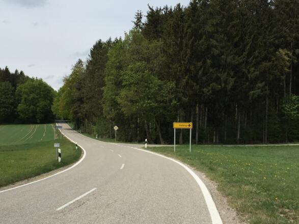 rechts nach Kolbing