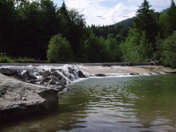 Der Badeplatz an der Jachen. 