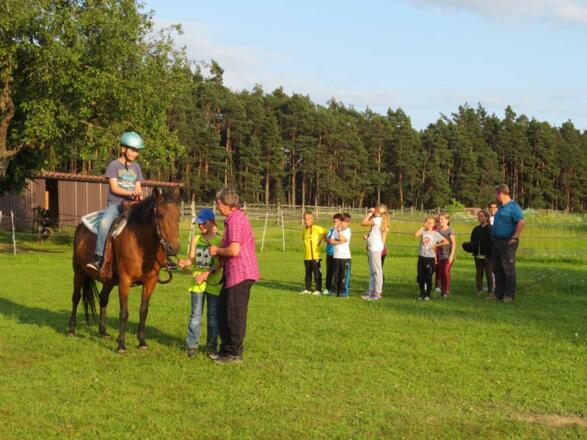 Kinderprogramm im Heidehof Birkach