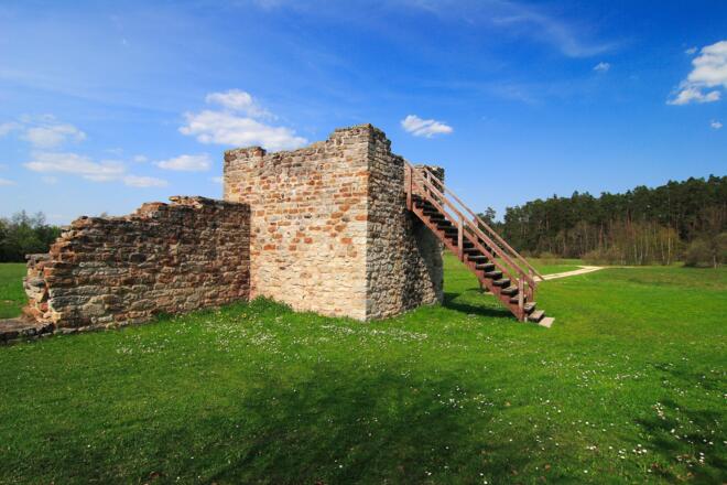 Turmreste Mönchsrot