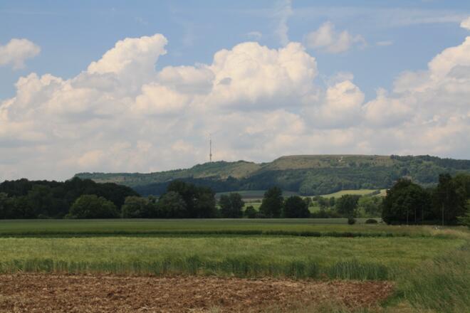 Blick auf den Hesselberg