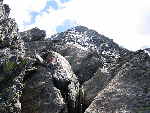 Leichte Kletterei vor dem letzten gipfelanstieg