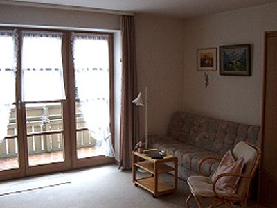 Wohnzimmeransicht Ferienwohnung Neugirg
