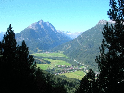 Vorderhornbach mit Klimmspitze